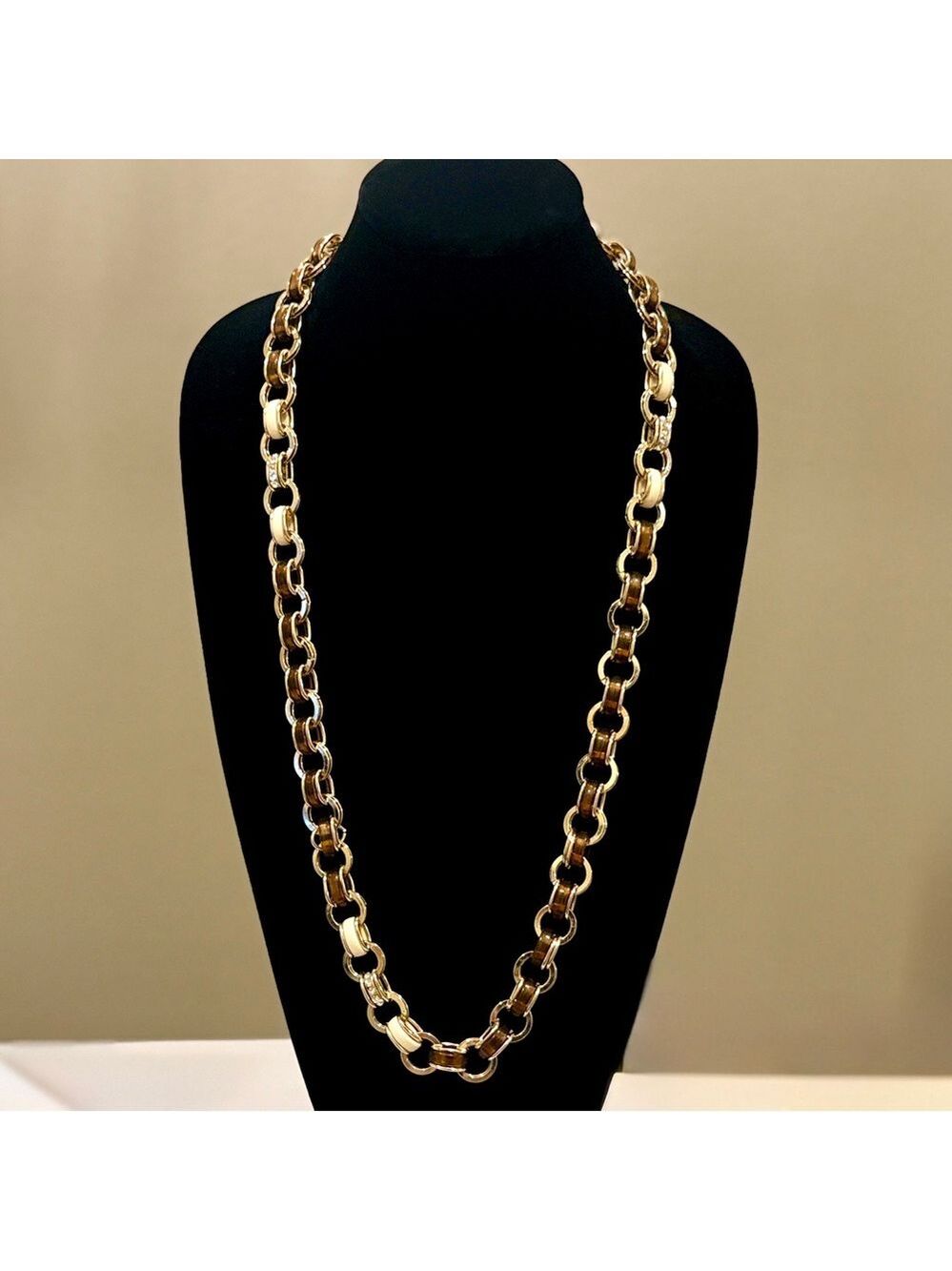 Talbots Gold and Tortoise Link Necklace - Picture 7 of 14